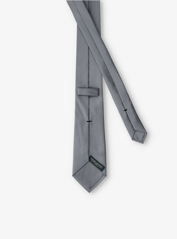 Cravatta Uomo in Raso – Eleganza Classica per Ogni Occasione - Fusaro Antonio dal 1893 - Fusaro Antonio